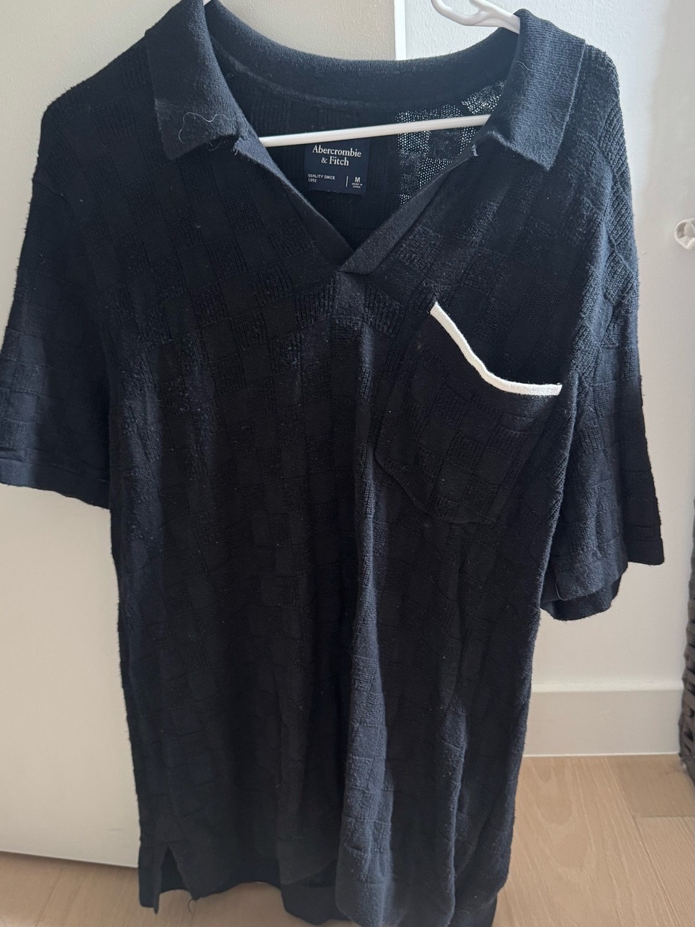 Abercrombie & Fitch Black Short-Sleeve Polo with Contrast Pocket Trim - knit